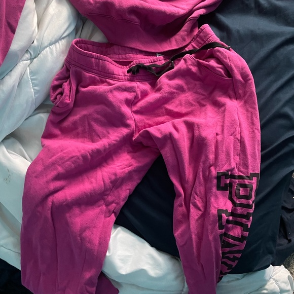 PINK jumpsuit rarely been worn - Picture 3 of 3